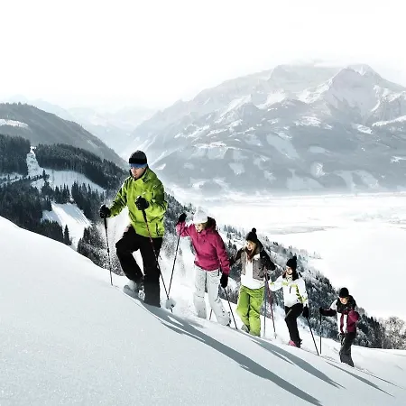 Centrally Located With Sauna Near Kaprun 아파트 *
